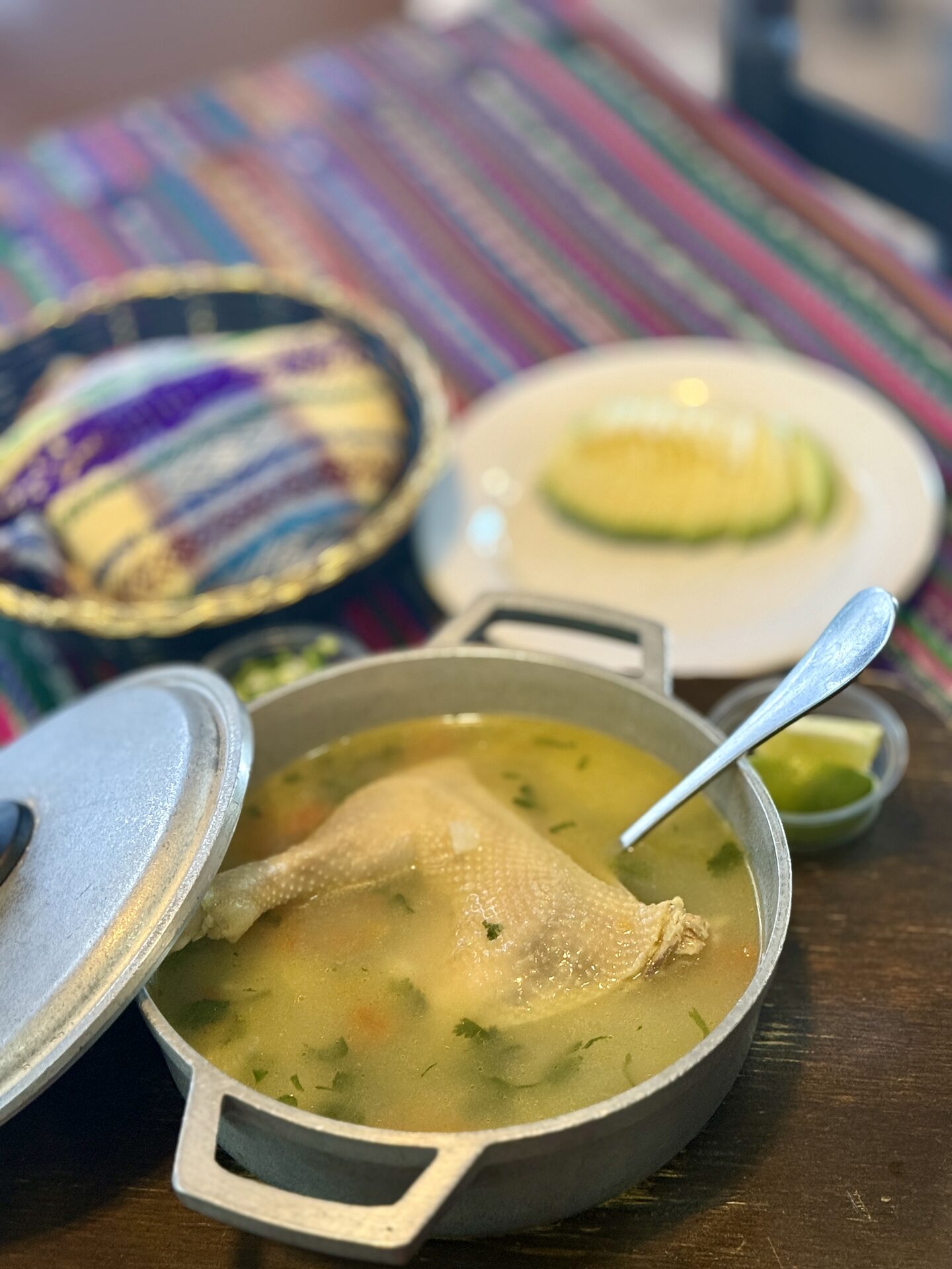 Caldo de Pollo